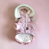 Trixie Dog Princess hundjacka 21 cm, detalj med pompoms