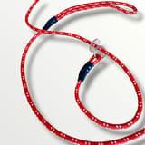 Close-up of the retriever lead's red color and woven-in reflector detail