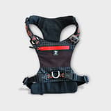 Blåmelerad Feel Active Outdoor Pocket hundsele med öppning för koppel.
