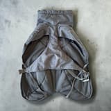 Hurtta Expedition Thermal hundjacka i antracitgrått, detalj på reflex