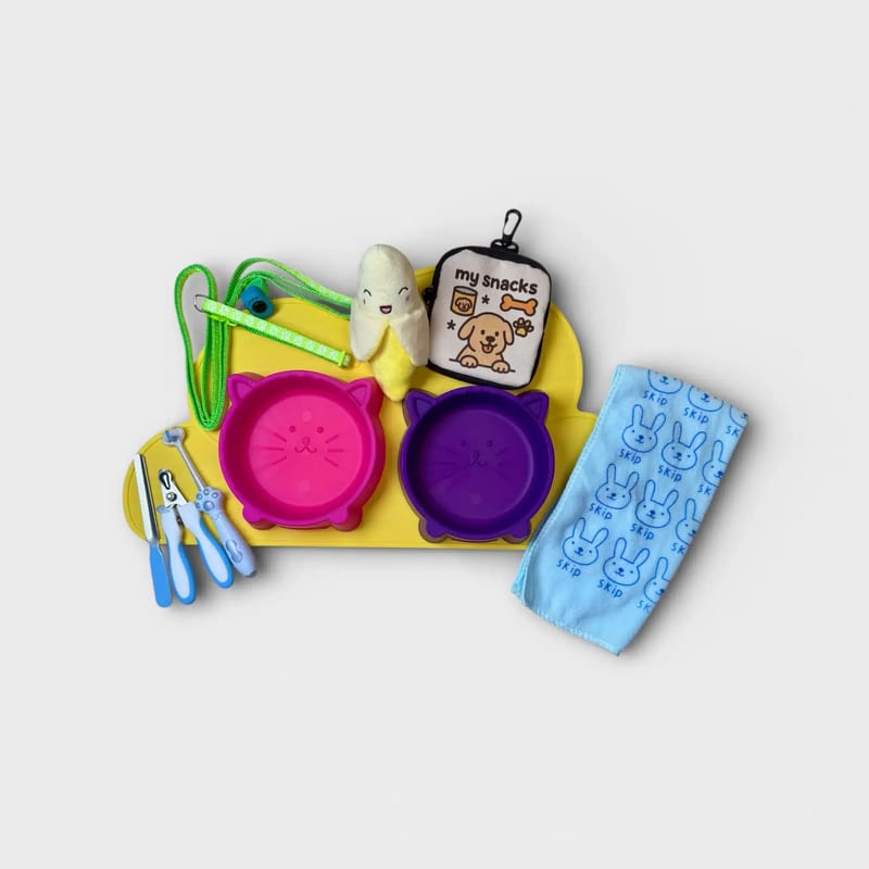 SpringButiken Pentu Set Basic punaisena, pehmeää materiaalia.