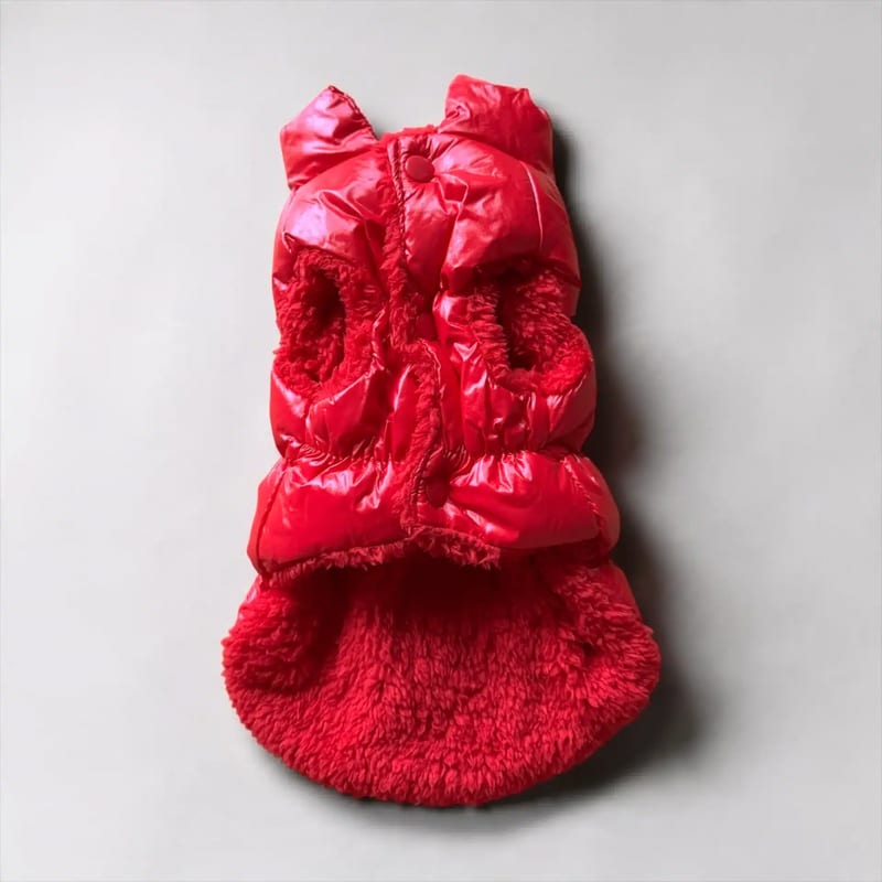 Chic Dog Röd Star Hundjacka: a bright red padded dog jacket shown laid flat.