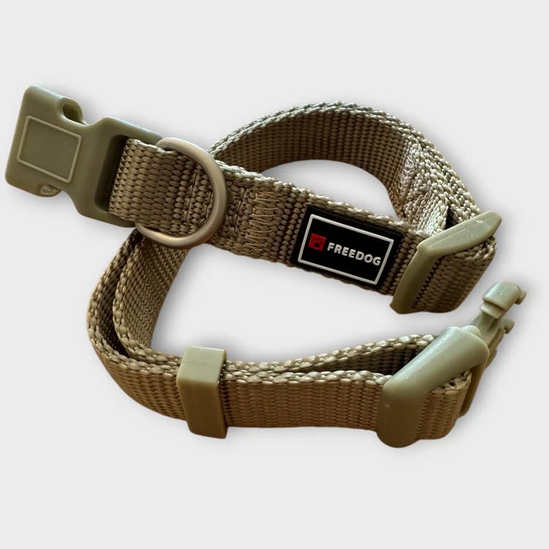 Freedog collar in red and black, adjustable for dogs with neck circumference 25-40 cm
